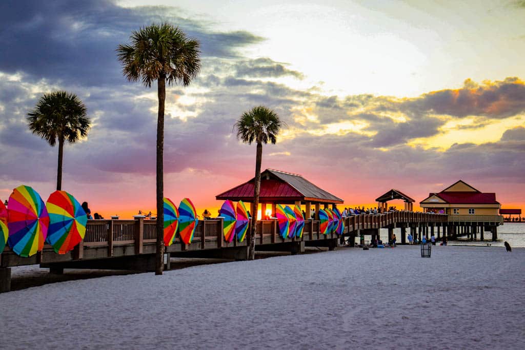 275+ Best Florida Instagram captions & quotes to bring your posts to life